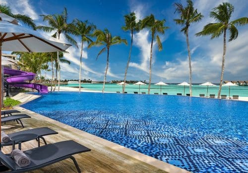 Hard_Rock_Hotel_Maldives_Pool